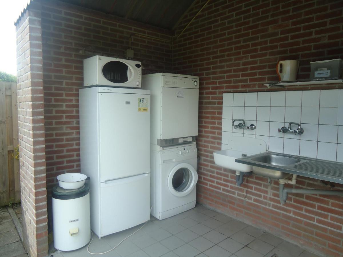 Chalets Op Minicamping Dorpszicht Gapinge Exterior foto