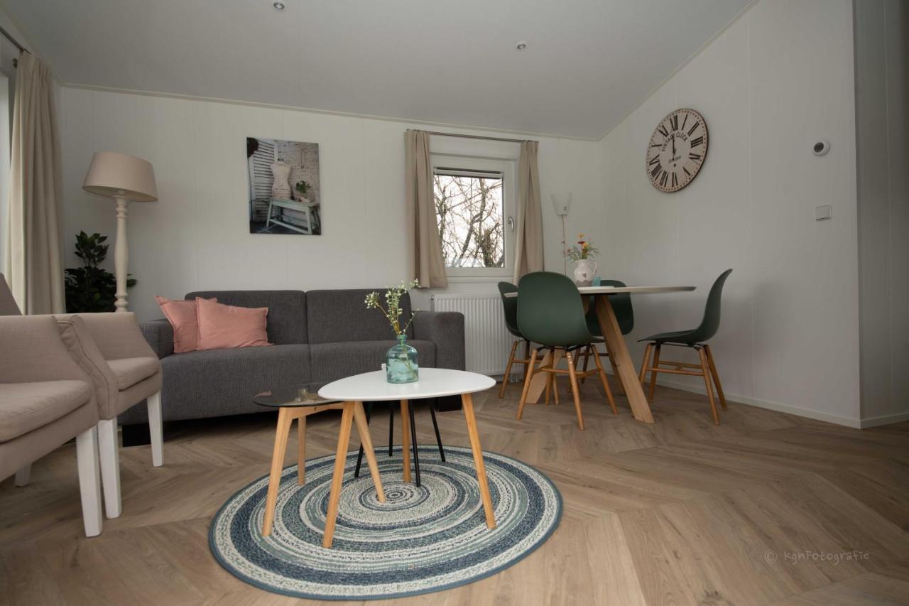 Chalets Op Minicamping Dorpszicht Gapinge Exterior foto