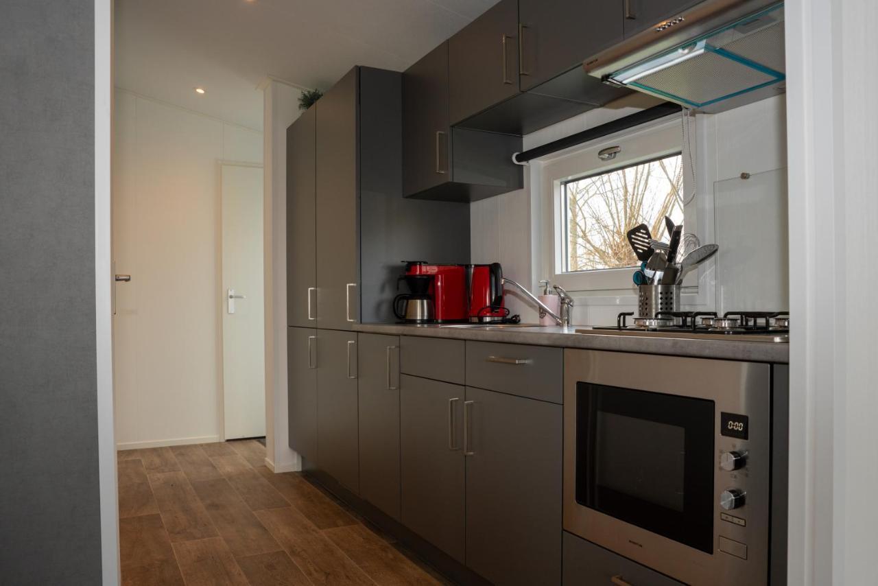 Chalets Op Minicamping Dorpszicht Gapinge Exterior foto