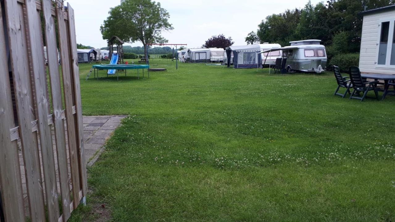 Chalets Op Minicamping Dorpszicht Gapinge Exterior foto